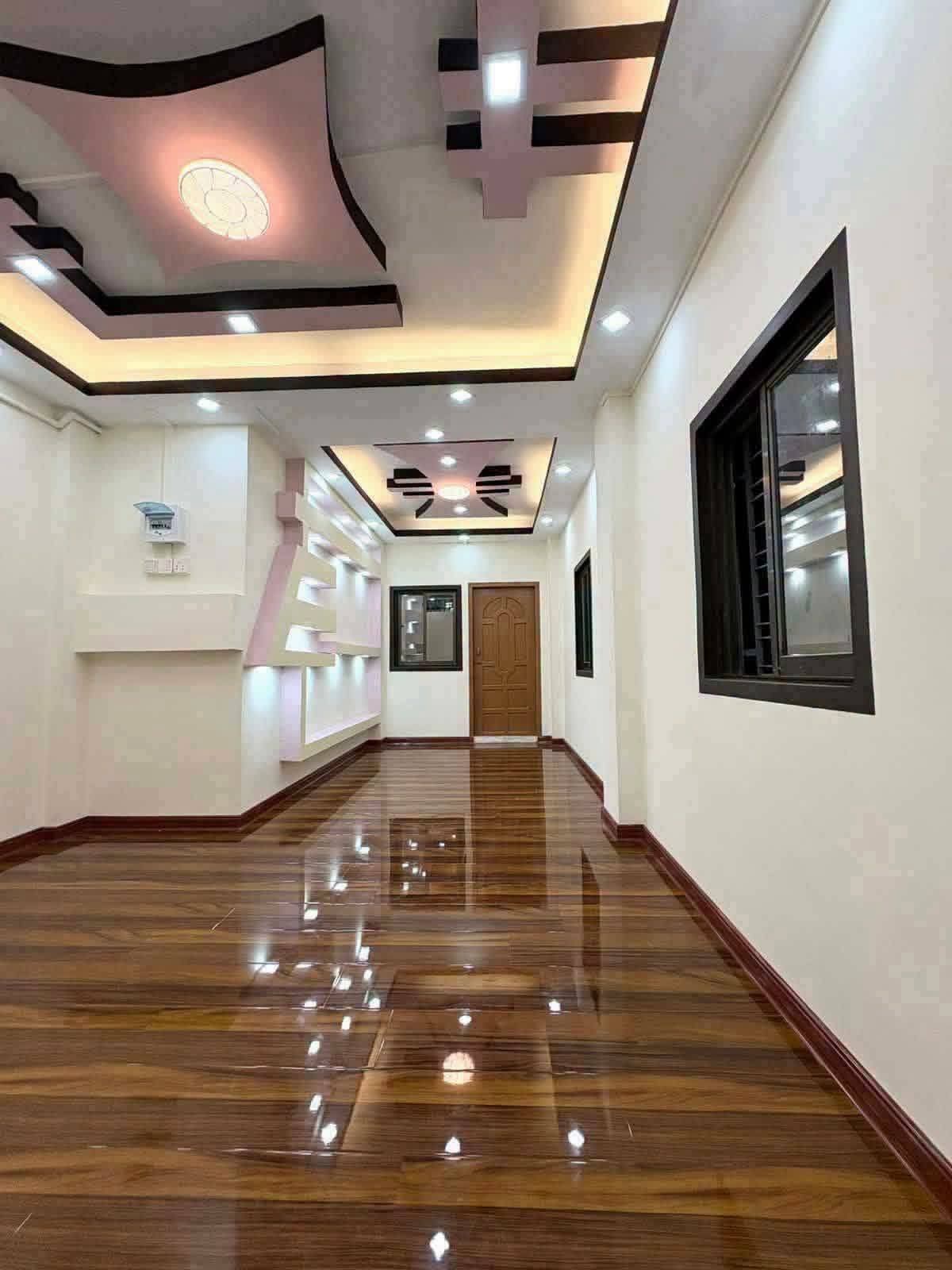 မရမ်းကုန်းမြို့နယ်၊ (၁) ရပ်ကွက်၊ မြို့ဟော…