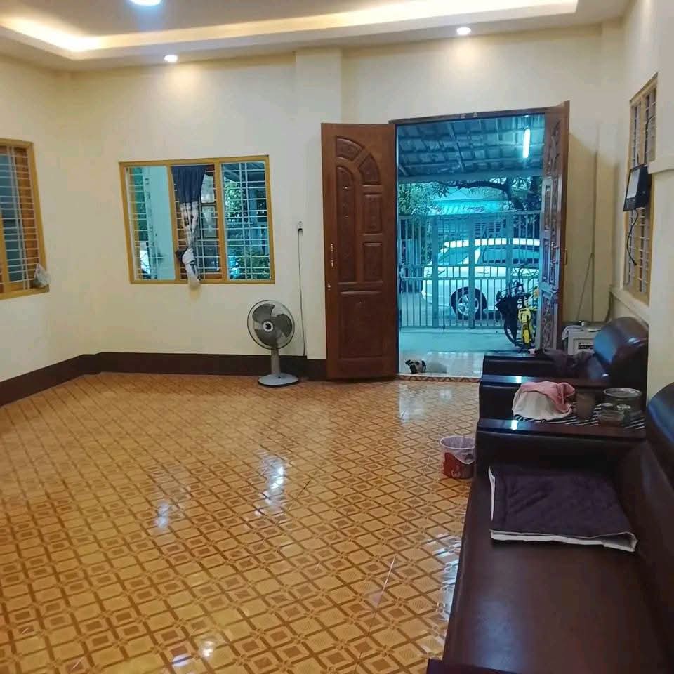 🏠✨ #ဒဂုံဆိပ်ကမ်း_၈၈ရပ်ကွက် တစ်ထပ်တိုက် ငှ…