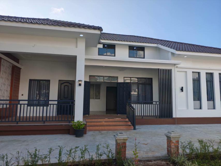 ပြင်ဦးလွင်မြို့ ရပ်ကွက်ကြီး (၁၇) အနီးစခ…