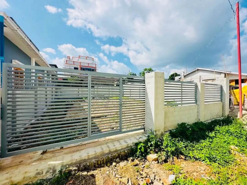 ပြင်ဦးလွင် မိုးကြိုးမိန်းလမ်းမကြီးကျော…